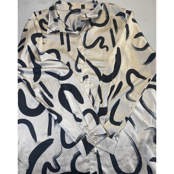 Milk & Honey White Black Long Sleeve Blouse Size 3x Plus Size Used - Picture 3 of 8